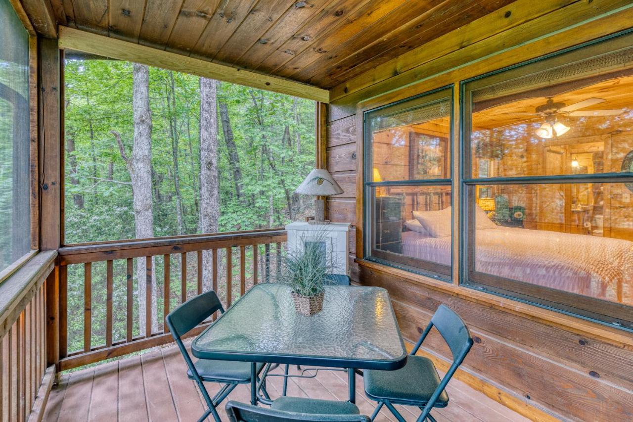Secluded Sunrise Ridge-10 Min From Blue Ridge, King Beds, Hot Tub, 2 Porches, Fireplace Wood Burning, Mountain View, Cozy Exterior photo