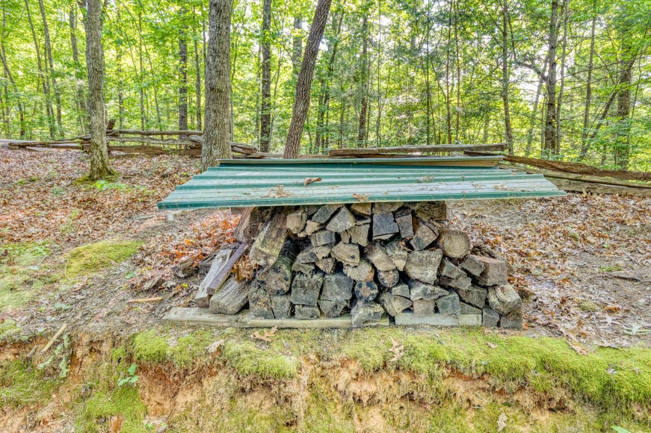 Secluded Sunrise Ridge-10 Min From Blue Ridge, King Beds, Hot Tub, 2 Porches, Fireplace Wood Burning, Mountain View, Cozy Exterior photo