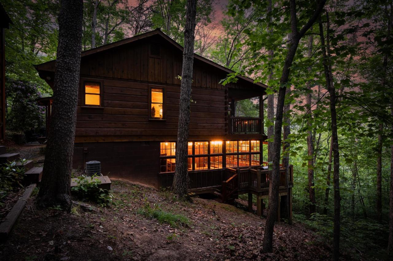 Secluded Sunrise Ridge-10 Min From Blue Ridge, King Beds, Hot Tub, 2 Porches, Fireplace Wood Burning, Mountain View, Cozy Exterior photo